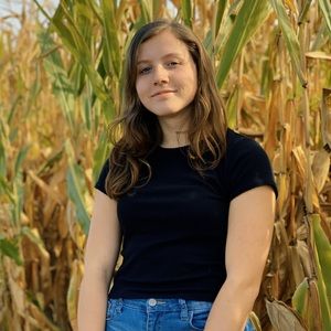 Meet your Posher, Amanda